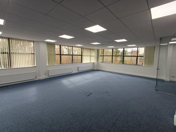 ab946851 8bfd 41ef b339 e9bf4fde3910_web