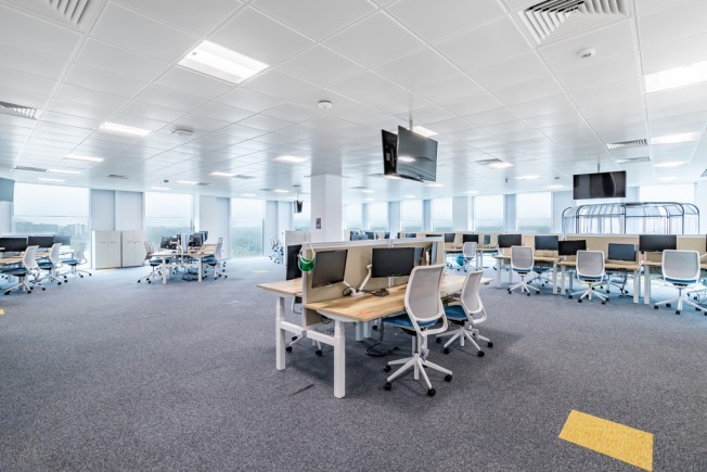 94f5df72 49aa 4fc6 acf4 f13a3b036eb1_web