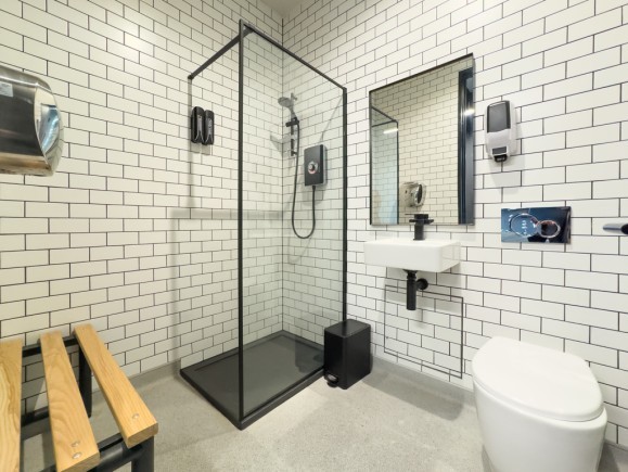 7843bb05 644f 42db bc50 e9148ac167cd_web