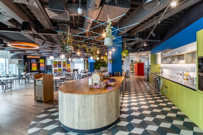 dc6ec258 4bcd 48dc 939c 7894a993baec_web