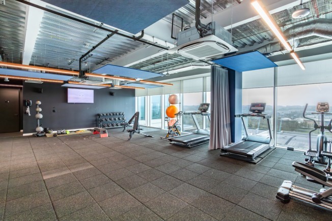 eab87937 c707 4b77 a328 6b7f87ebad44_web