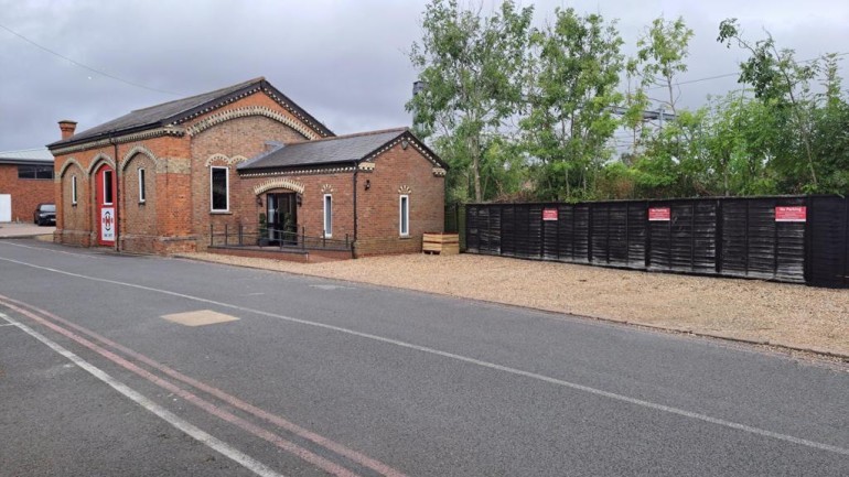 b1c57b96 c1c1 41b6 b348 533bfb0c182e_web