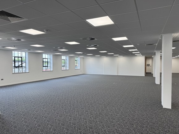 a85dd4d3 ceee 4806 9932 bf2efc07c92d