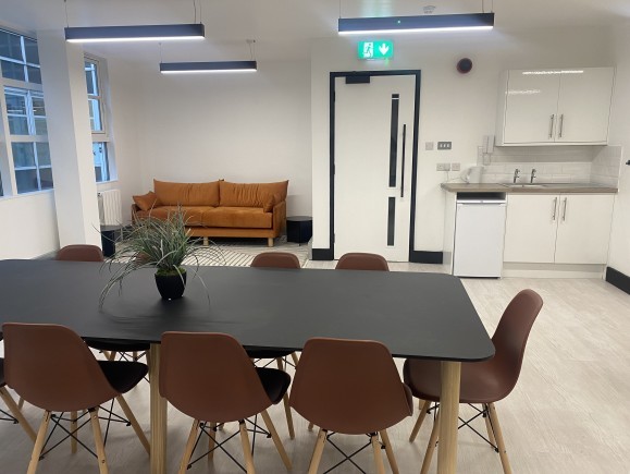 b06d2b48 870e 46b2 95d3 ac931b30f332