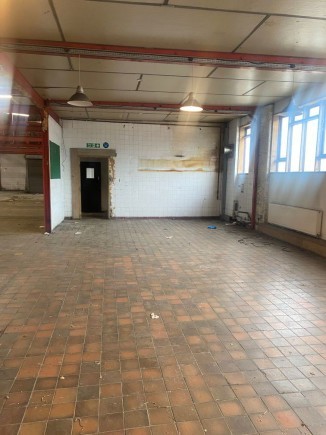 3910d28b 1588 4159 b759 423ee402a963_web