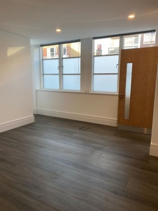 aaf51c04 e593 4981 8be5 0d68ce3853fd