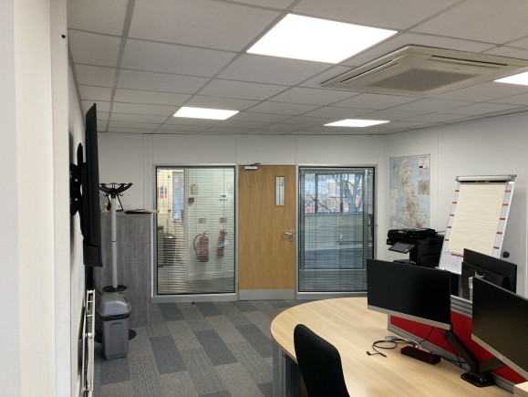 a294eb9d 5d04 4e1c be7a 86a183f92297