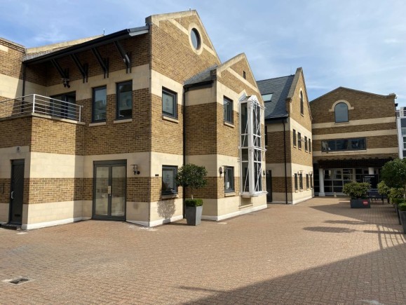 2f90e454 5ff5 4ea1 b865 fc93353d7b49