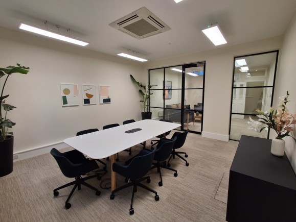 557c1f5c 5b27 4f77 9607 e09e489870a4_web