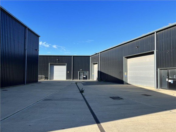 96bf5b6f 1928 4f61 ba49 9c13e5ed603e_web