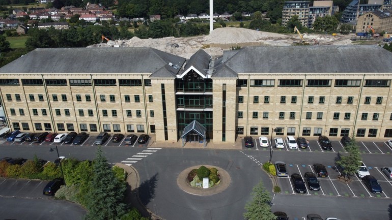 b104c328 1d23 4e6b bc62 5503522a19e1_web