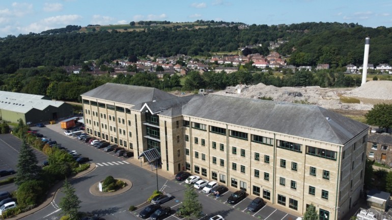 cb82b77d 6c35 4ffb 87dc c35749d6294a_web