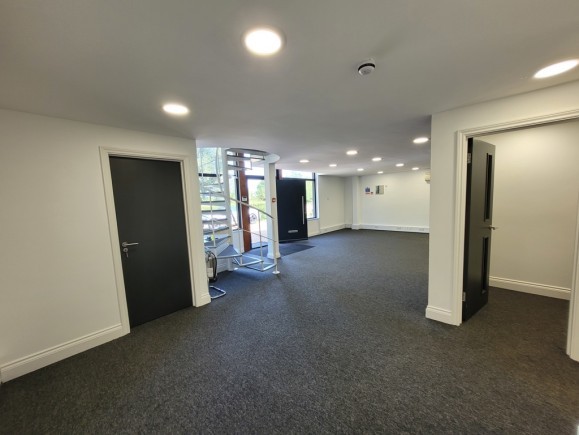 1534e223 8570 4395 9ca9 a24b432b6aae_web