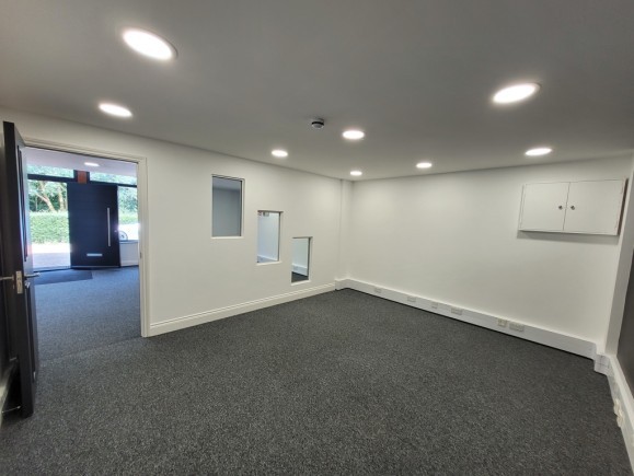 aca5f747 6fc0 410c 9c4b 563220fa2099_web