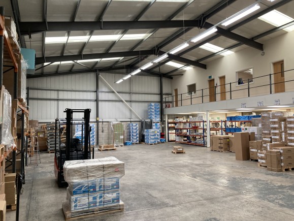 3824c0a1 88aa 49ed 95a9 8743439ef548