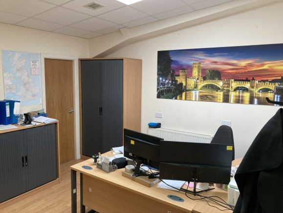 4da9beb2 7af5 443c a2a0 f845f0724ac9