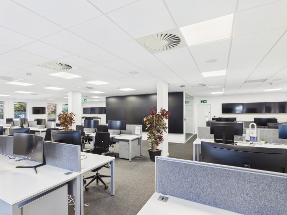 41591757 46db 40ee 8b50 cb92e44e673c