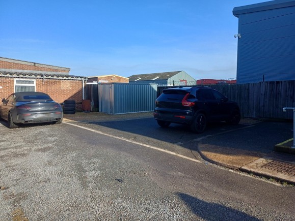 8cacd629 bce7 4d89 afee c6a123c73c8f