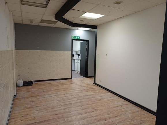 0174002c ed4e 4b55 adc2 6fbf86973a66_web