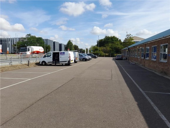 f45e70d5 e715 46dd ac04 4bb56fe6ef73_web