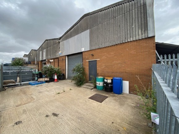 f287e29f 4b14 4e02 a588 5efd3baf1a25