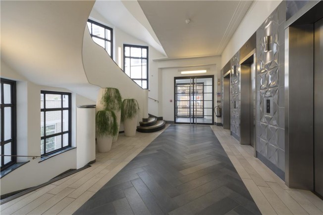 3b56a91d 556c 477f 9d18 a384f9bd95f8_web