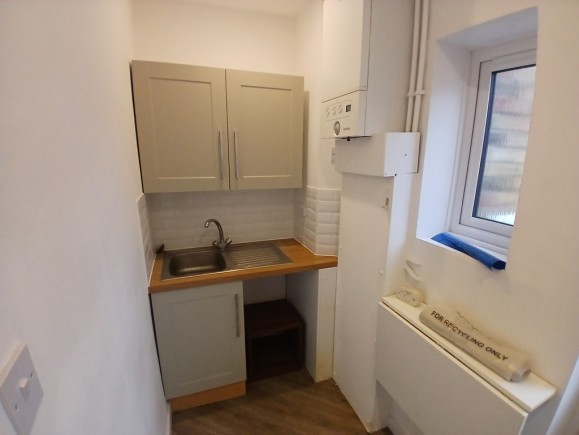 a24d300b 0192 4087 bbce 23de499dfc54_web