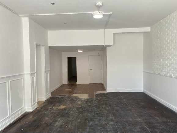 5b165aad 66d0 4468 92ab 58112879abd3