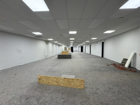 da13b110 807e 4b7f 9bcc 26a92db24ba4