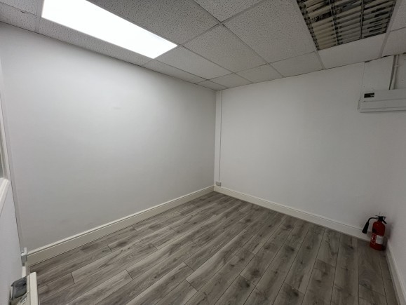 deecfcb4 f946 46a5 9fd4 17637029b3d9