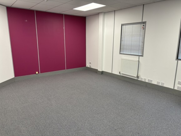 358cbb0d aa43 42aa 8f1f 522cff91269f_web