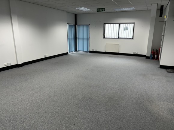 c562e866 fe47 4967 b3c2 1f01875285ff_web