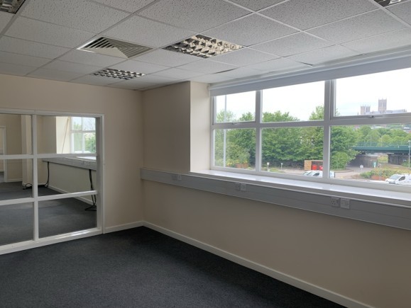 d2bbab9c 0041 4479 b95a a55c623ada71_web