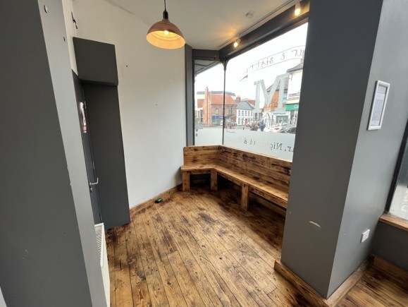 05bf704b edab 4c05 a42d 6c3ffb878b4e_web