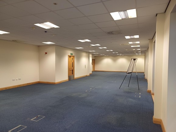 c49f6d37 7bdc 4958 9f6b b830db374c90_web