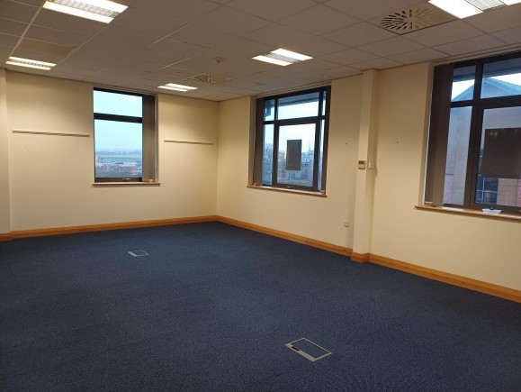 f6b99022 02e2 4557 a7f2 902e3a7c26bd_web