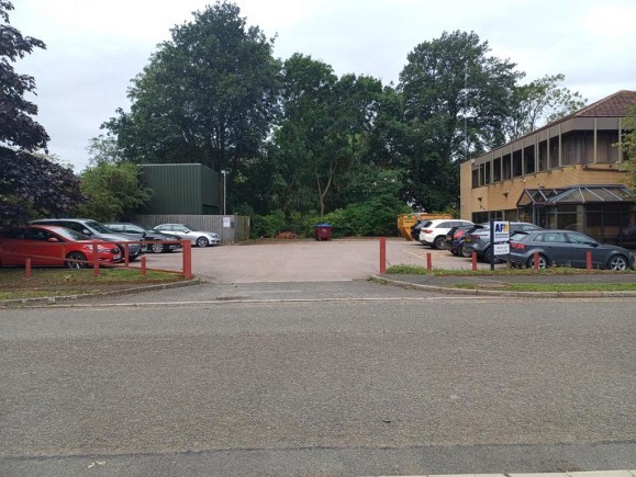 b6227145 deed 42a0 bced cb1784009781_web