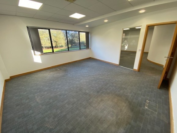 4f289c31 93e9 4b55 b04b ee85e329e59b