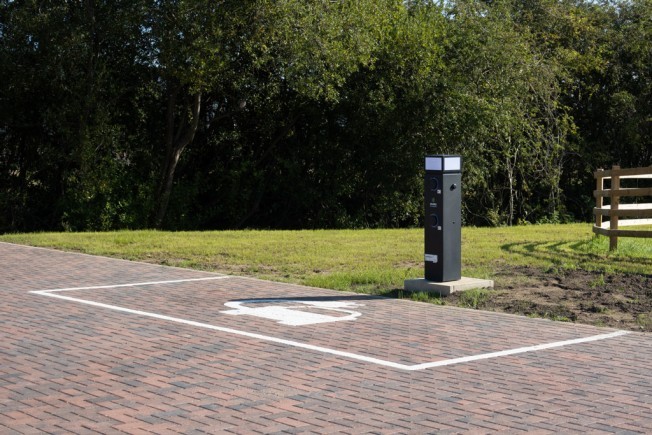 8605ec3d 835b 41e4 8a4a 4528f5baebbf_web