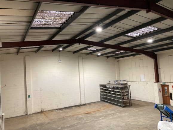 53dfc633 d95e 4411 8913 baba7feaf1f2_web