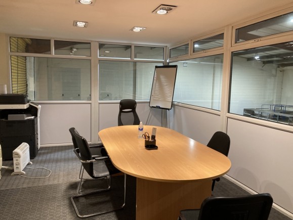 8ab2942f 26bf 4144 9ae4 7b041a9b54c0_web