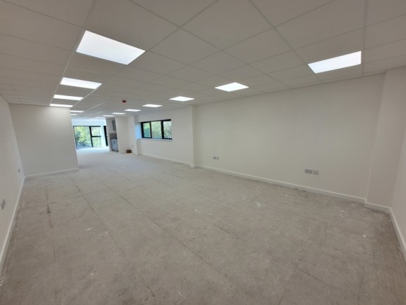 c91ada1e 58db 48c5 99ff 8f01792111bc_web