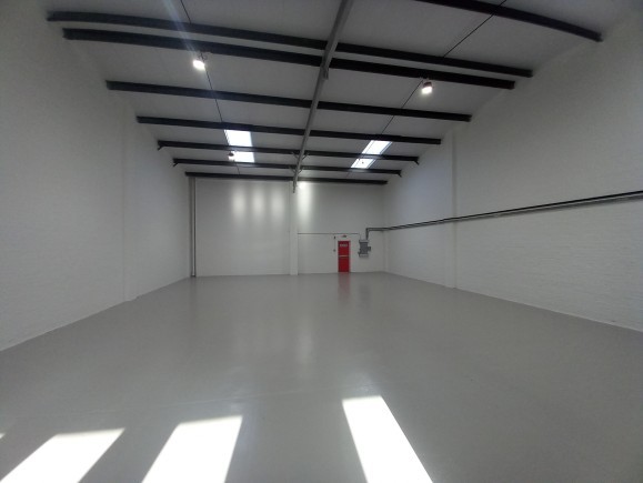 2ab892eb d411 460b a57f f2c0653e9385_web