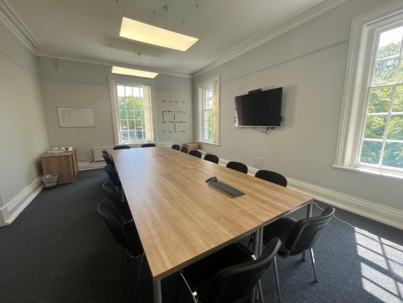 79bb4f12 dab1 4649 bdb9 cb0e05621b3a_web