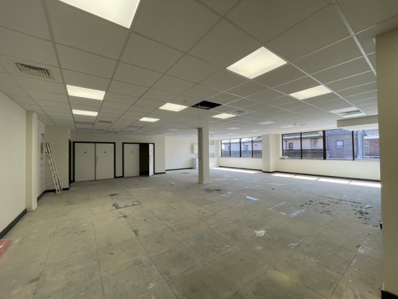 28773039 7f15 4204 8ebb 8c5e5fa4a9e2_web