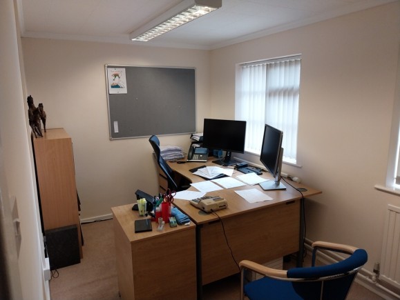 239c572e 0fb7 48fc ac50 dcdb68385eff_web