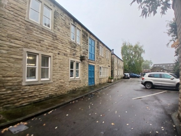 22d0a421 e5cd 4bd7 8569 7d7dcfbf77f8_web