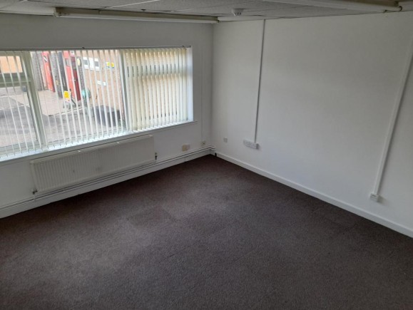 baffe3a9 6aba 400c 9684 88990d9fce76_web