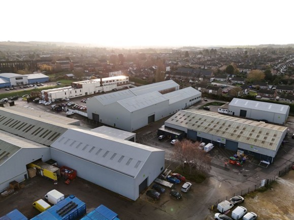 4ec7cb7b 7284 4f71 966f a4e09b62fe7a_web