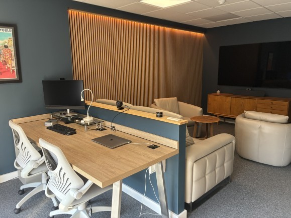 1f32138b a6b7 42ec ab03 7413b57c8533